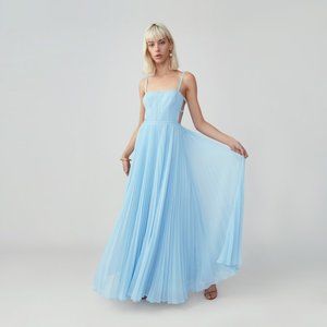 Fame and Partners / NWT / pale blue maxi / size 4